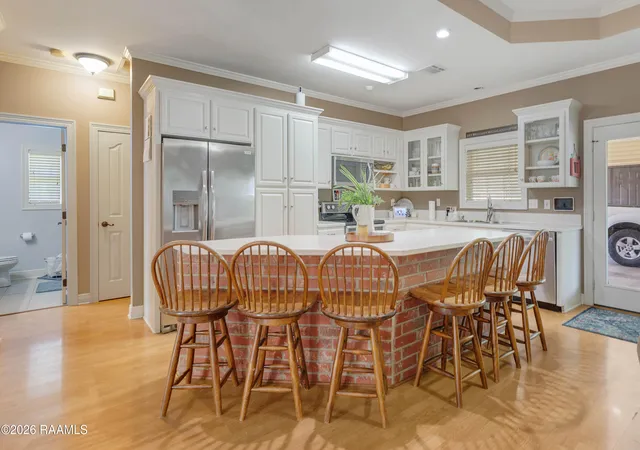 2nd image of 121 Lockridge Dr, Broussard, LA 70518 | MLS# 2600006681