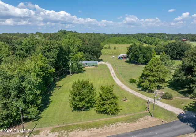 Photo 31 of Manufactured home for sale at 207 Marie Rd, Church Point, LA 70525 | MLS# 2600007719 | Listing updated on 2026-08-20