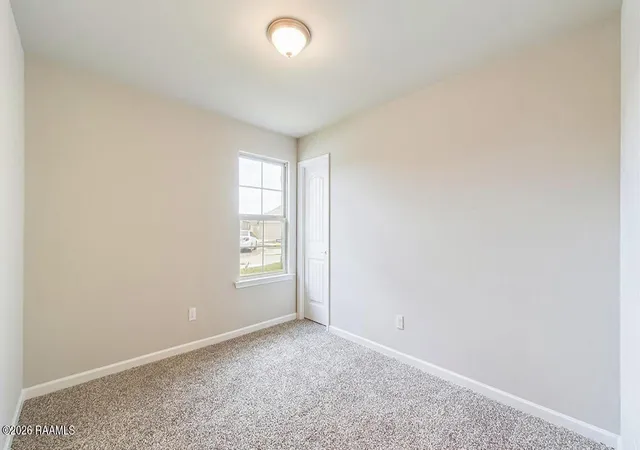 5th image of 214 Crest Cove Dr, Maurice, LA 70555 | MLS# 2600006496
