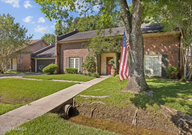 3rd image of 602 Fairview Pkwy, Lafayette, LA 70508 | MLS# 2600004271
