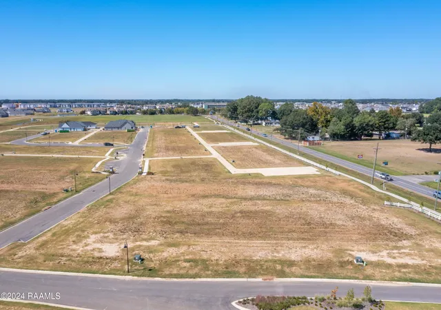 8th image of 104 Sea Island Ln, Youngsville, LA 70592 | MLS# 2600007178