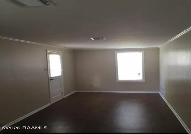 4th image of 902 Domingue St, Scott, LA 70583 | MLS# 2600006596