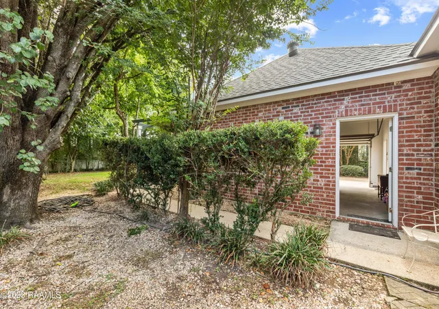 36th image of 102 Villere Cir, Lafayette, LA 70506 | MLS# 2600005735
