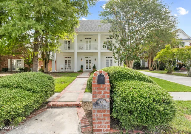 3rd image of 102 Villere Cir, Lafayette, LA 70506 | MLS# 2600005735