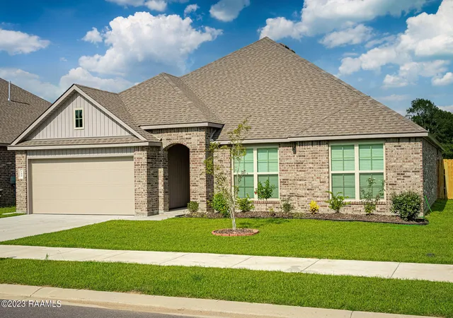 Photo 4 of Single family home for sale at 104 Grace View Dr, Lafayette, LA 70506 | MLS# 2600007545 | Listing updated on 2026-09-16