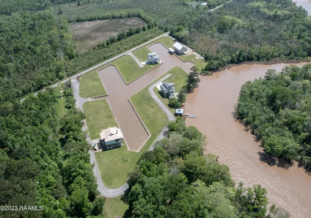Photo 4 of Land for sale at 9413 Mako Ln, Abbeville, LA 70510 | MLS# 2600008044 | Listing updated on 2026-08-28