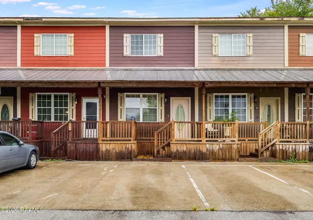 2nd image of 113 Saint Germaine Cir, Lafayette, LA 70506 | MLS# 2600006514