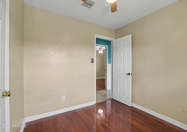 Photo 3 of Single family home for sale at 332 Guidry Rd, Lafayette, LA 70503 | MLS# 2600005120 | Listing updated on 2026-09-11
