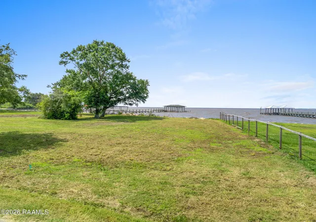 Homes for sale in Lake Charles, LA | 381 Miguel St, Lake Charles, LA 70607 | MLS# 2600006240