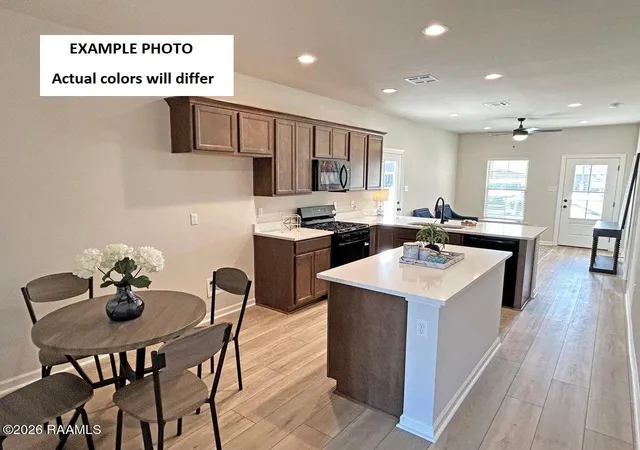 Photo 3 of Single family home for sale at 310 Parkington Ct, Lafayette, LA 70507 | MLS# 2600006782 | Listing updated on 2026-09-01