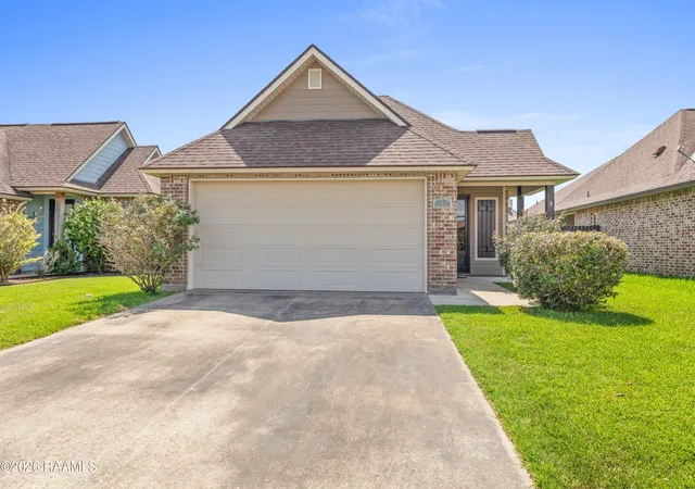 2nd image of 103 Canton Ct, Youngsville, LA 70592 | MLS# 2600005936