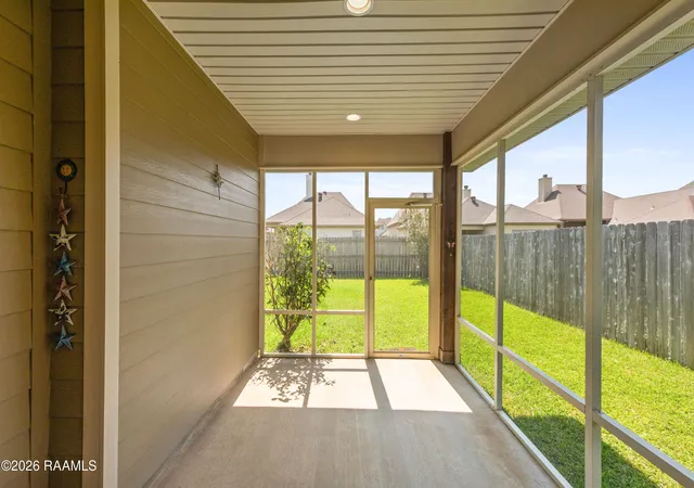 4th image of 103 Canton Ct, Youngsville, LA 70592 | MLS# 2600005936