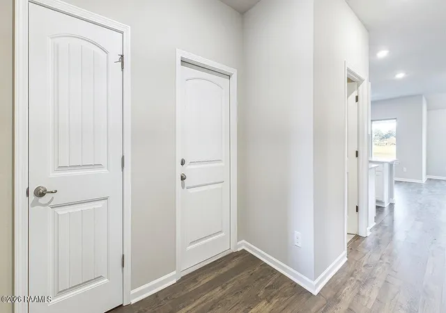 2nd image of 144 Lake Ridge Dr, Broussard, LA 70518 | MLS# 2600007653