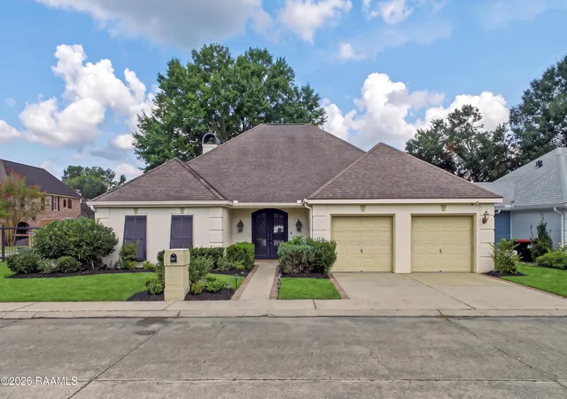 Photo 1 of Sale Pending at 102 Leicester Ln, Lafayette, LA 70508 | MLS# 2600007821 | Listing updated on 2026-08-30