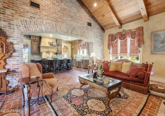 Photo 4 of Sale Pending at 107 Western Ln, Lafayette, LA 70507 | MLS# 2600002535 | Listing updated on 2026-09-07