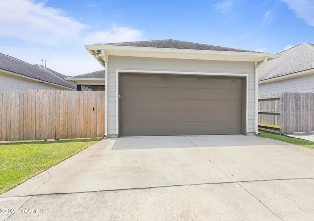 25th image of 117 Harvey Cay Ln, Youngsville, LA 70592 | MLS# 2600006776