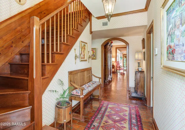Photo 3 of Single family home for sale at 130 Twin Oaks Blvd, Lafayette, LA 70503 | MLS# 2500001048 | Listing updated on 2026-06-05