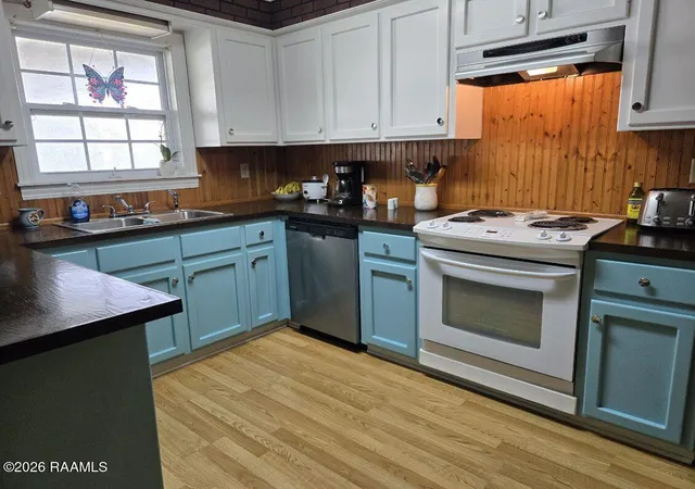 Photo 3 of Single family home for sale at 8718 Harry Dr, Youngsville, LA 70592 | MLS# 2600004068 | Listing updated on 2026-08-23