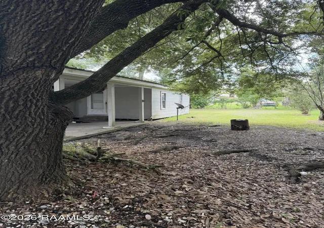 Photo 2 of Single family home for sale at 510 Felix St, Jeanerette, LA 70544 | MLS# 2600007525 | Listing updated on 2026-08-13