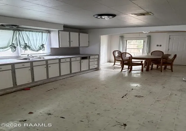Photo 3 of Single family home for sale at 510 Felix St, Jeanerette, LA 70544 | MLS# 2600007525 | Listing updated on 2026-08-13