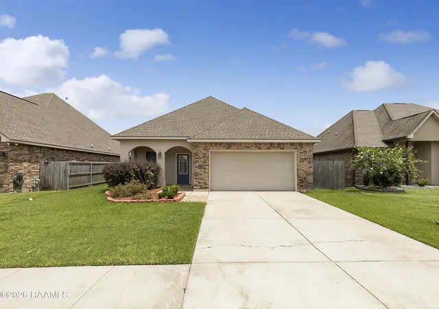 2nd image of 111 Raven Cliff Ln, Broussard, LA 70518 | MLS# 2600006368