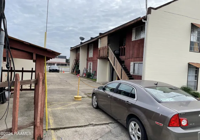 1st image of 1318 1320 Delasalle Dr, New Iberia, LA 70560 | MLS# 24000059