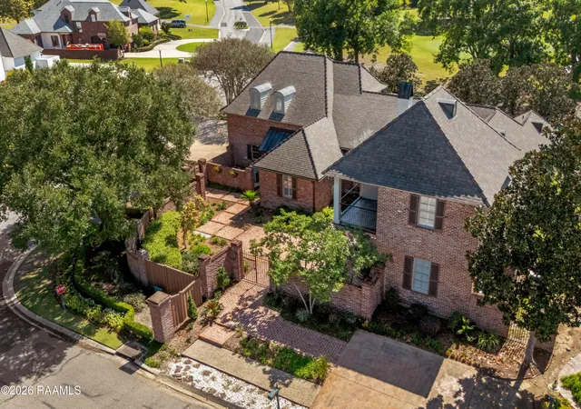1st image of 101 Mission Hills Dr, Broussard, LA 70518 | MLS# 2600000445