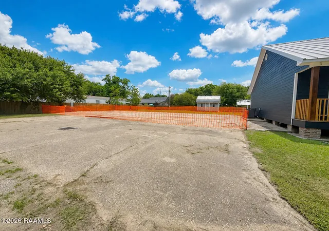 Photo 2 of Single family home for sale at 11111 Chauvin Ave, Kaplan, LA 70548 | MLS# 2600006811 | Listing updated on 2026-08-26