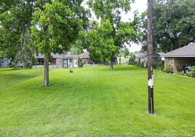 8th image of 800 Blk Oak, Scott, LA 70583 | MLS# 2600004538