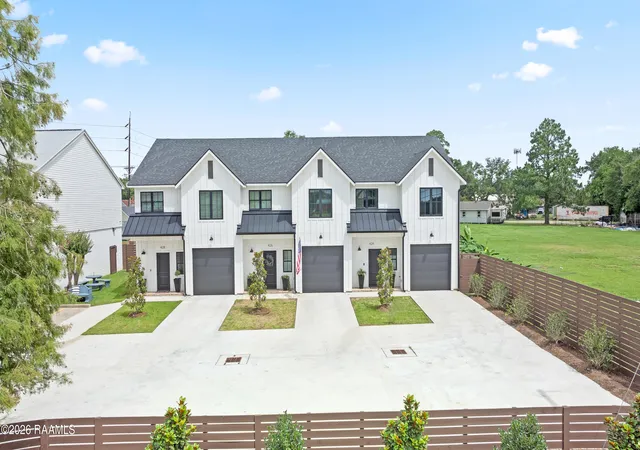 1st image of 428 Eraste Landry Rd, Lafayette, LA 70506 | MLS# 24008366