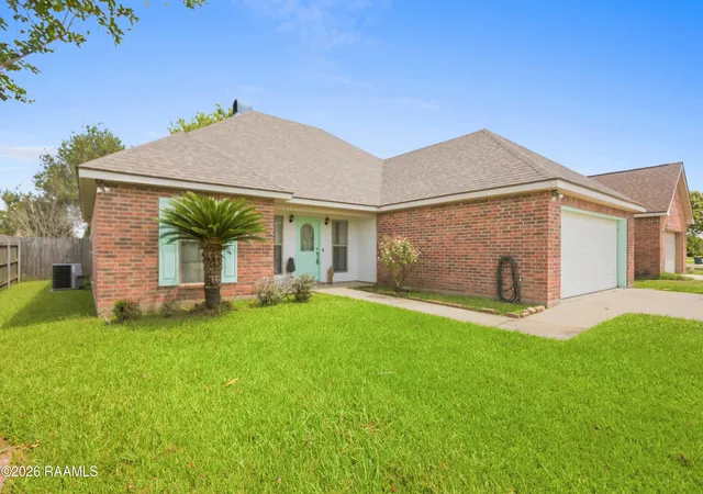 Photo 3 of Single family home for sale at 405 Summerfest Dr, Lafayette, LA 70507 | MLS# 2600006374 | Listing updated on 2026-09-11