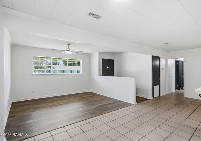 Photo 4 of Sale Pending at 109 Crawford St, Lafayette, LA 70506 | MLS# 2600007016 | Listing updated on 2026-08-25