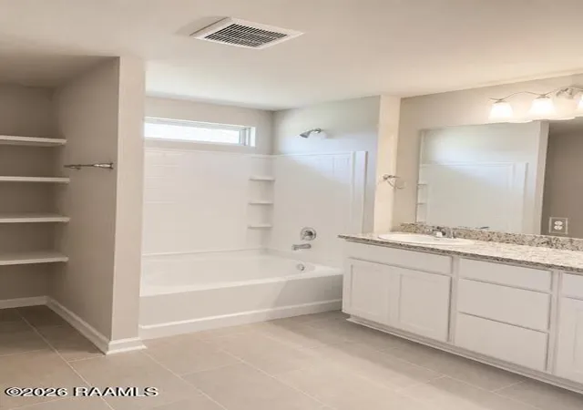 5th image of 647 Griffiths Ct, Breaux Bridge, LA 70517 | MLS# 2600001456