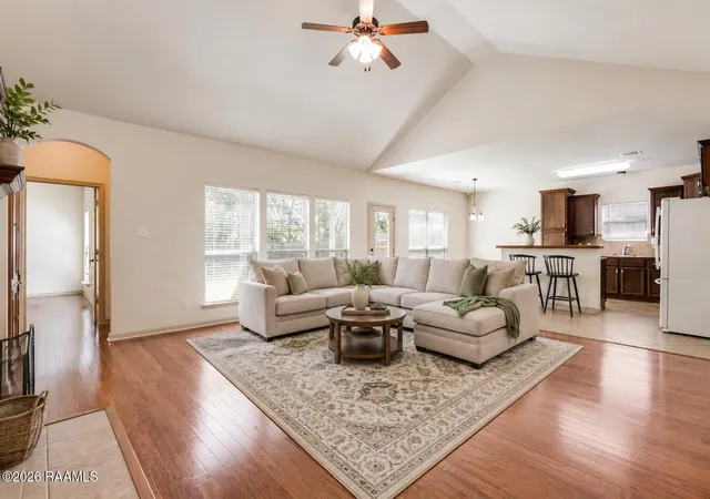 Photo 3 of Single family home for sale at 206 Fieldview Dr, Carencro, LA 70520 | MLS# 2600006640 | Listing updated on 2026-09-19