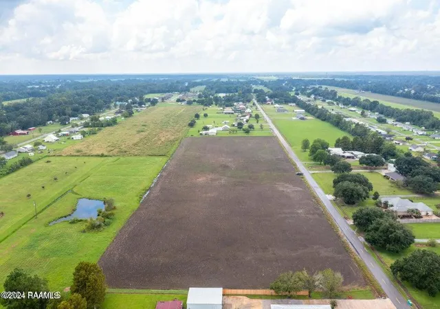 1st image of Lot 3c 4 Clayton Castille Rd, Breaux Bridge, LA 70517 | MLS# 2600005845