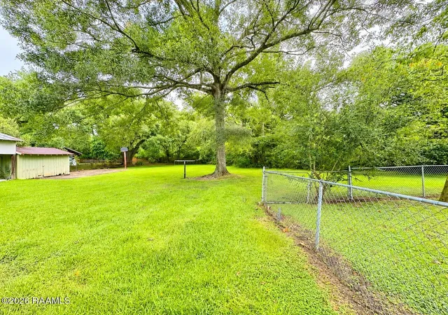 Homes for sale in Abbeville, LA | 1706 W Port St, Abbeville, LA 70510 | MLS# 2600006286