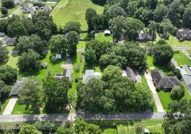 28th image of 182 Wisteria Dr, Opelousas, LA 70570 | MLS# 2600006342
