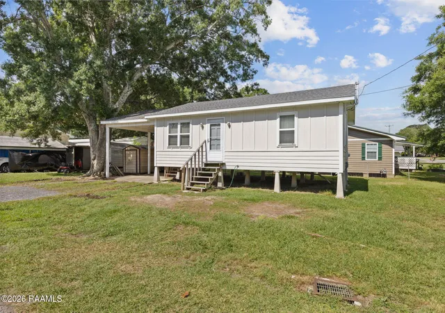 Photo 2 of Single family home for sale at 206 Olive St, Abbeville, LA 70510 | MLS# 2600007969 | Listing updated on 2026-08-26
