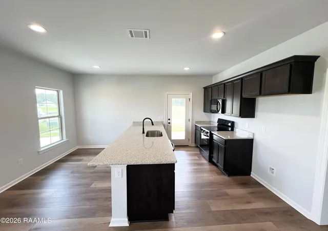 Photo 4 of Single family home for sale at 122 Ember Ridge Ln, Duson, LA 70529 | MLS# 2600005622 | Listing updated on 2026-09-01