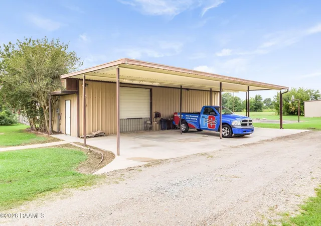 Homes for sale in Rayne, LA | 2718 Riceland Rd, Rayne, LA 70578 | MLS# 2600005577