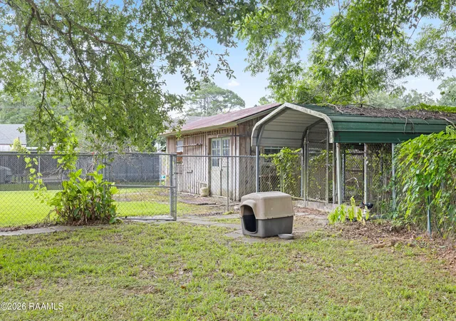 Homes for sale in New Iberia, LA | 401 Parkview Dr, New Iberia, LA 70563 | MLS# 2600005014