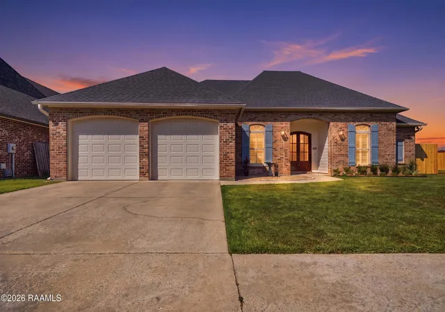 Photo 2 of Single family home for sale at 127 Tonbridge Dr, Lafayette, LA 70508 | MLS# 2600006781 | Listing updated on 2026-09-22