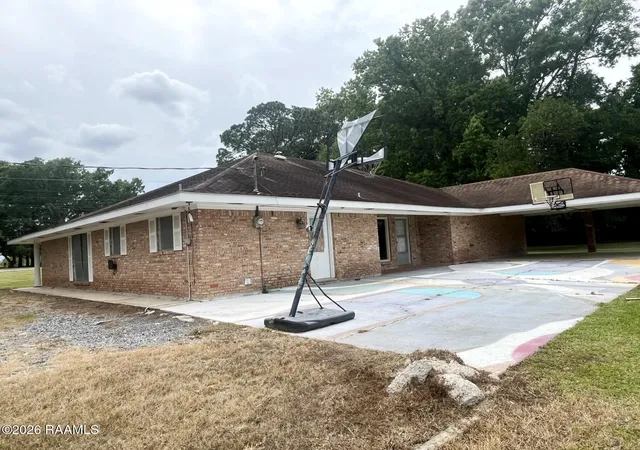 Homes for sale in Jeanerette, LA | 19478 Hwy 182 W, Jeanerette, LA 70544 | MLS# 2600004841