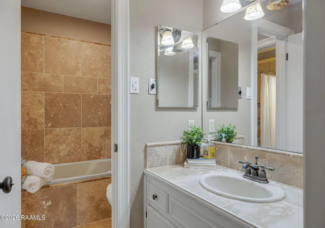 4th image of 559 Esplanade St, Lafayette, LA 70508 | MLS# 2600007103