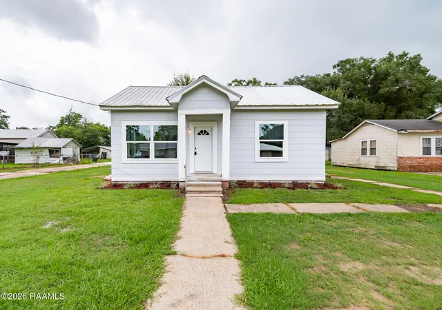 image of 116 4th St, Mamou, LA 70554 | MLS# 2600005529
