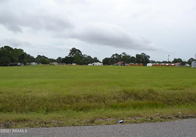 Photo 2 of Land for sale at Tbd Se Corner Of Cape Palos & Julia St, New Iberia, LA 70560 | MLS# 21006392 | Listing updated on 2025-10-15