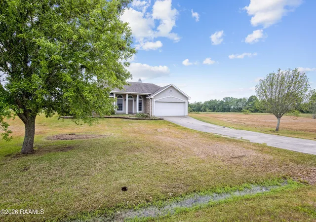 Homes for sale in Abbeville, LA | 16537 Wilfred Dr, Abbeville, LA 70510 | MLS# 2600006129