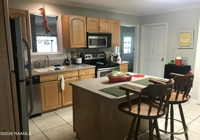 Photo 3 of Single family home for sale at 205 Arnould Blvd, Lafayette, LA 70506 | MLS# 2600003545 | Listing updated on 2026-09-14