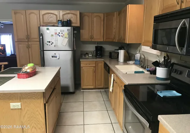 Photo 3 of Single family home for sale at 205 Arnould Blvd, Lafayette, LA 70506 | MLS# 2600003545 | Listing updated on 2026-09-14