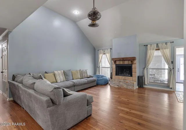 5th image of 409 Astor Pl Dr, New Iberia, LA 70563 | MLS# 2600006870